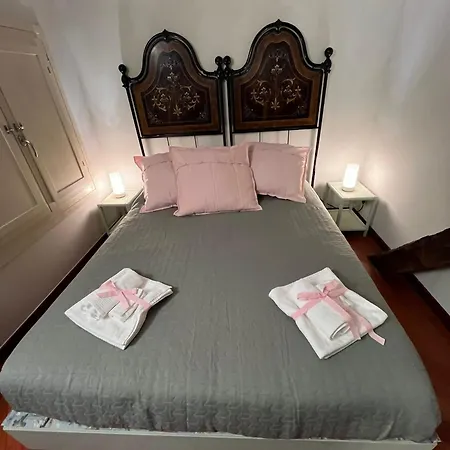 Sm51 Strada Maggiore 51 Apartman *